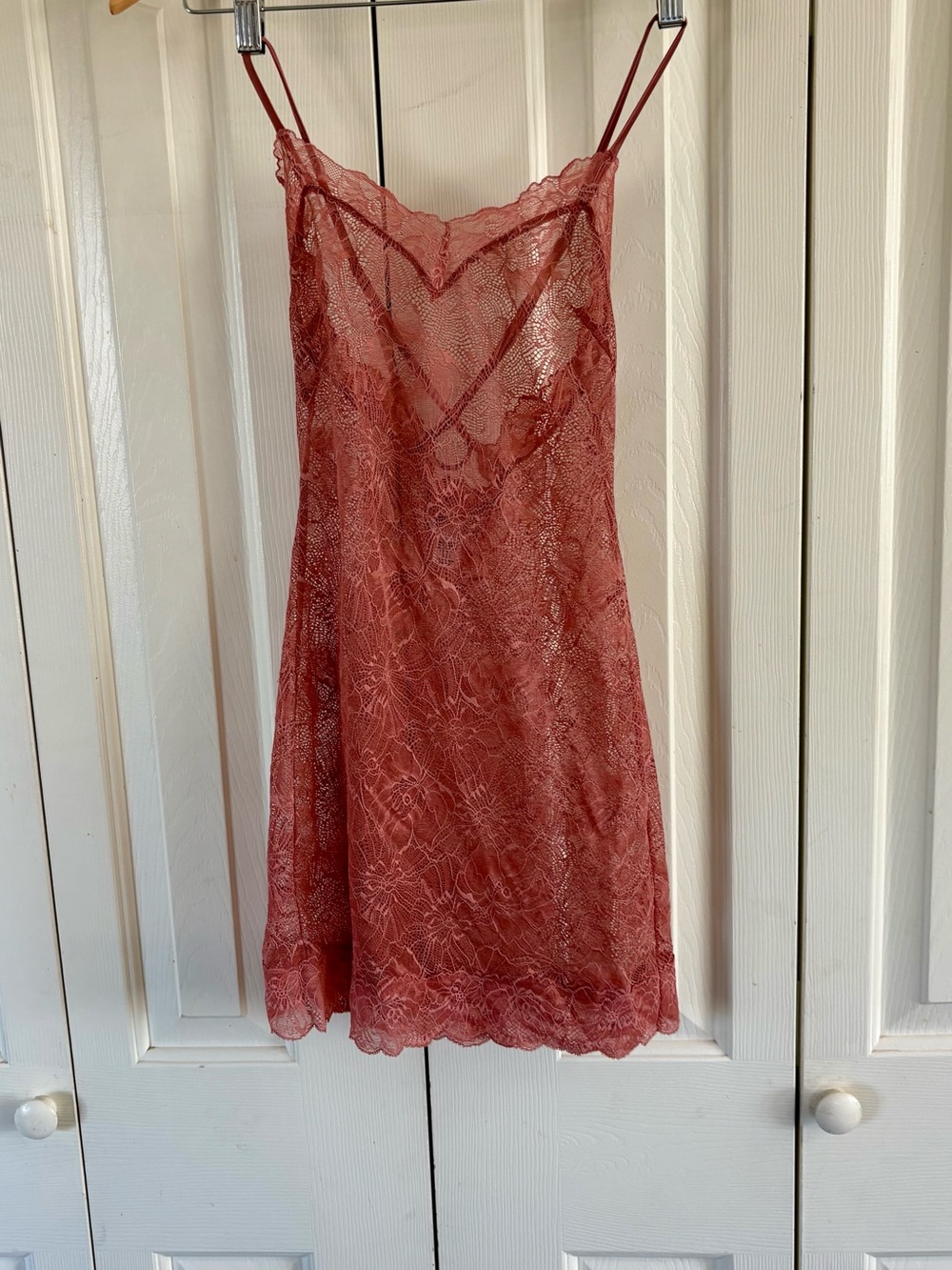 Victoria's Secret Floral Lace Slip Dress Blush Pink XS. Cross Back